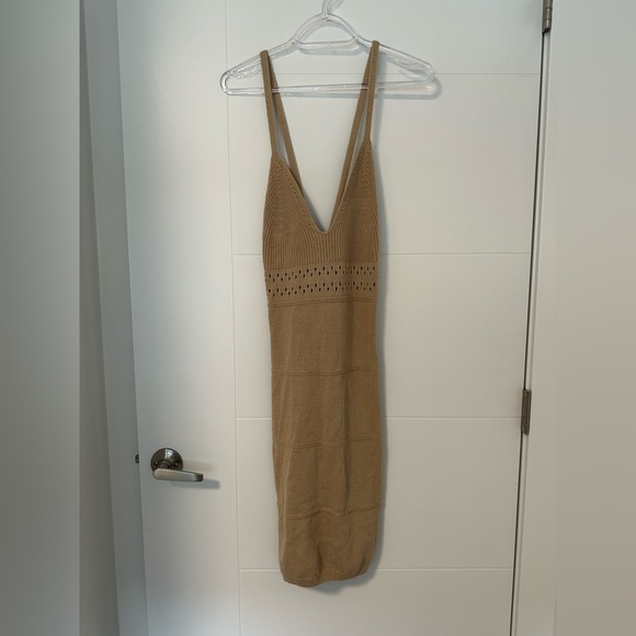 H&M dress - Picture 2 of 3